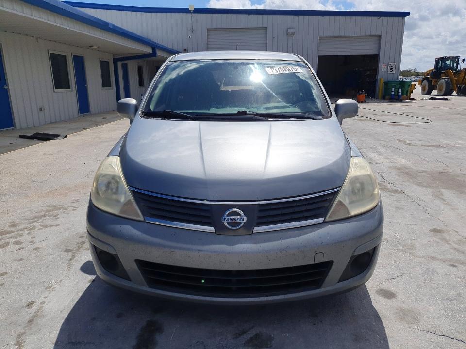 2007 Nissan Versa 1.8 s