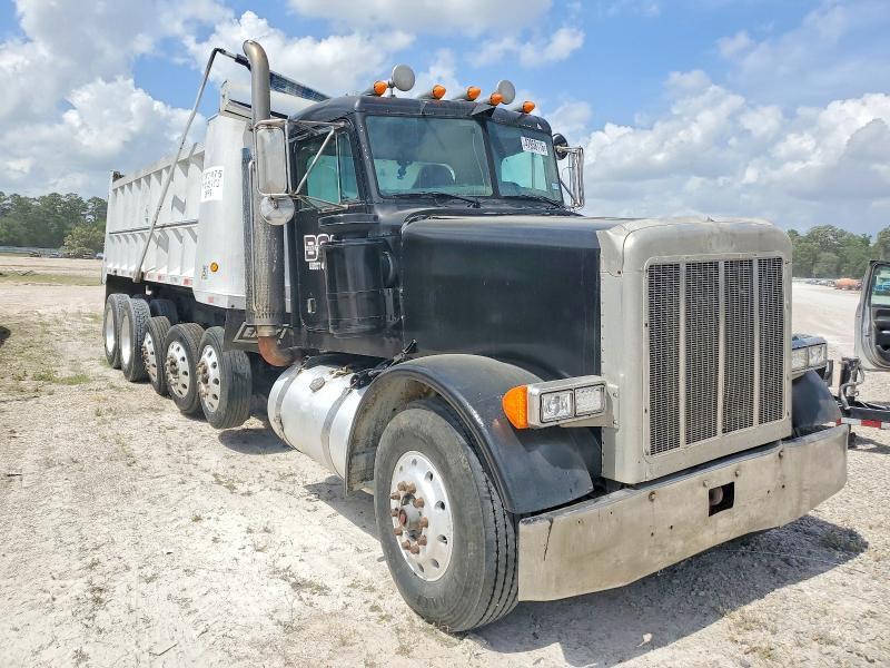 2004 Peterbilt 378 Dump Truck