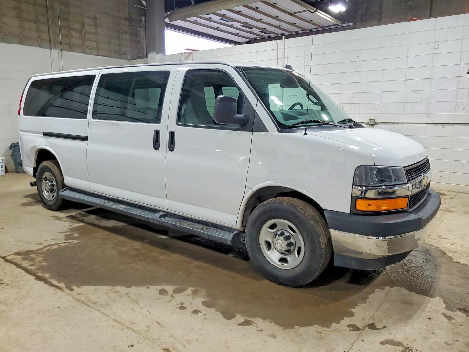 2019 Chevrolet Express G3500 LT