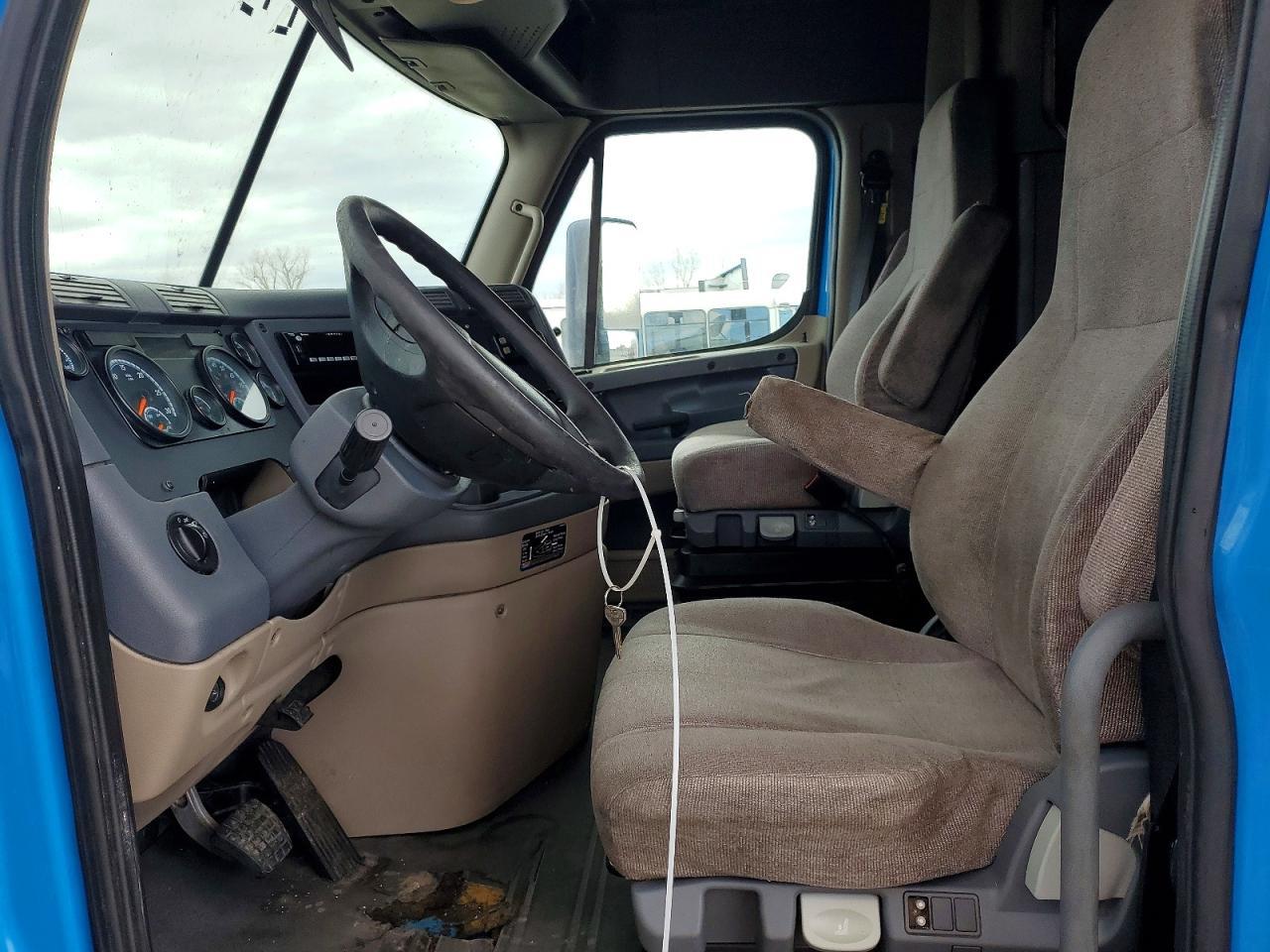 2017 Freightliner Cascadia 125