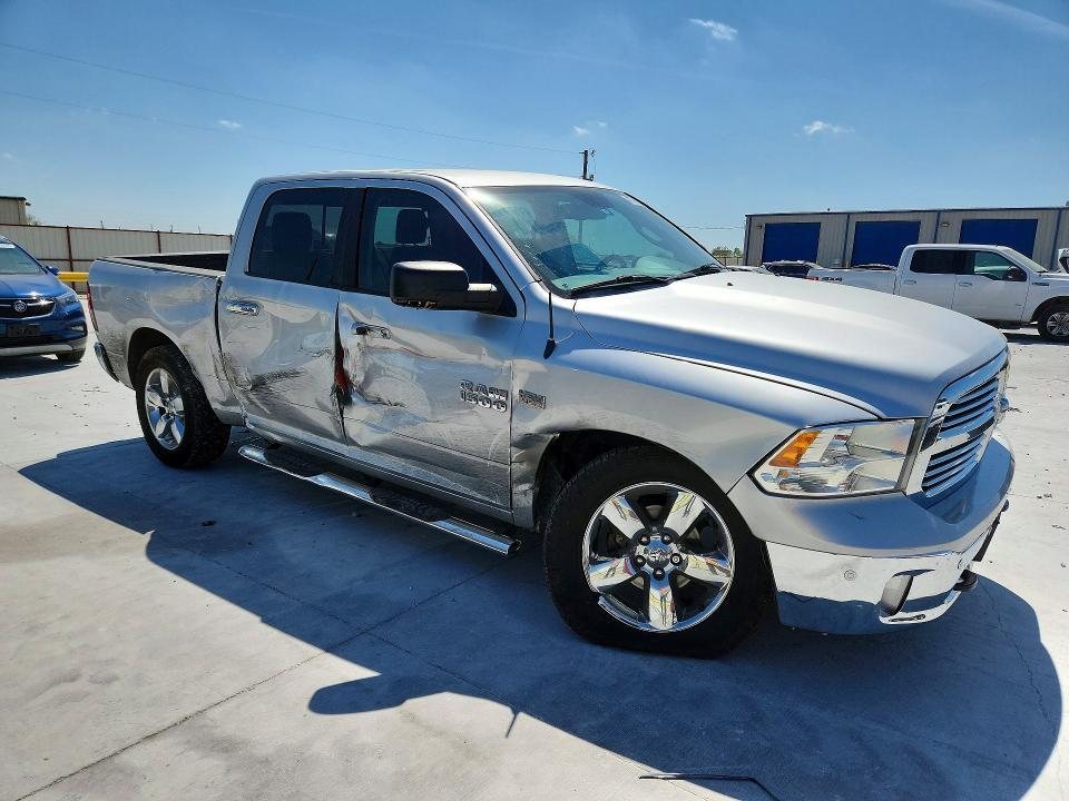 2016 Dodge RAM 1500 SLT