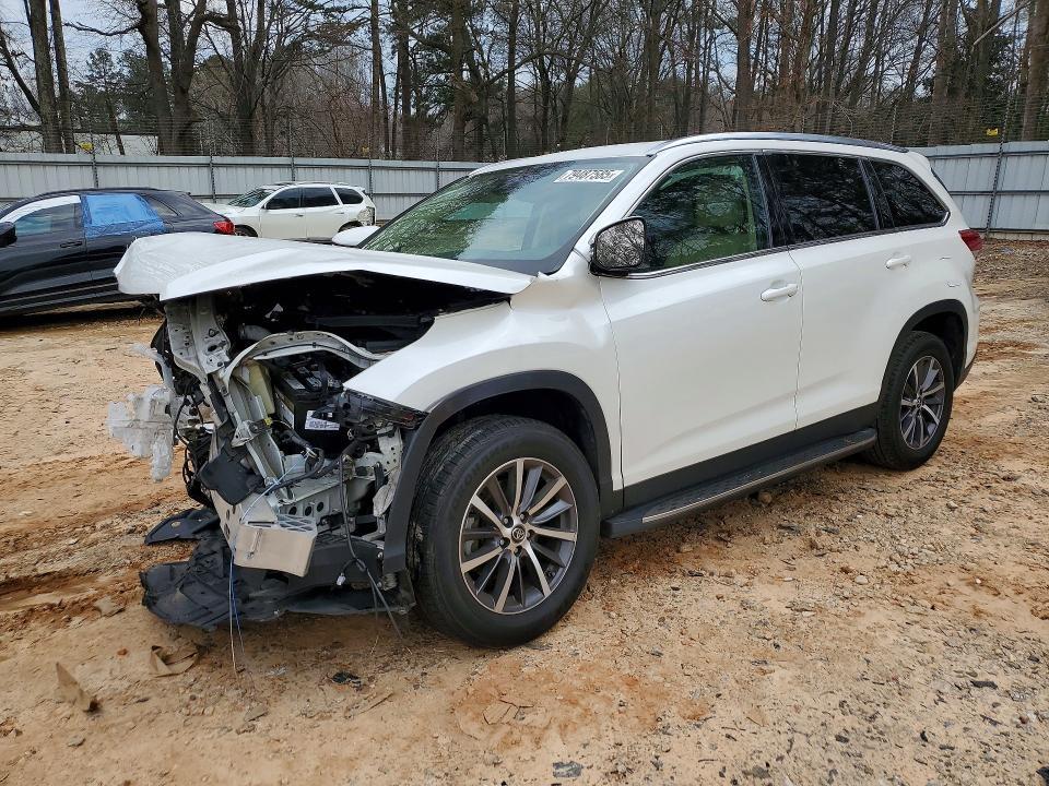 2019 Toyota Highlander xle