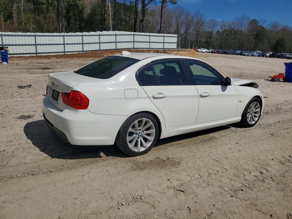 2011 BMW 328 i