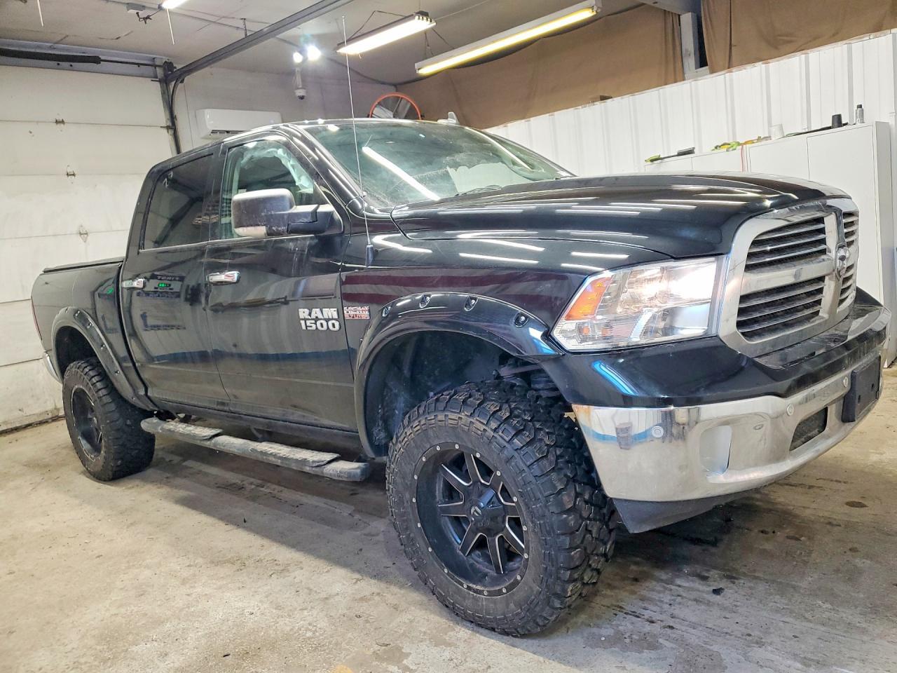 2016 Dodge RAM 1500 SLT