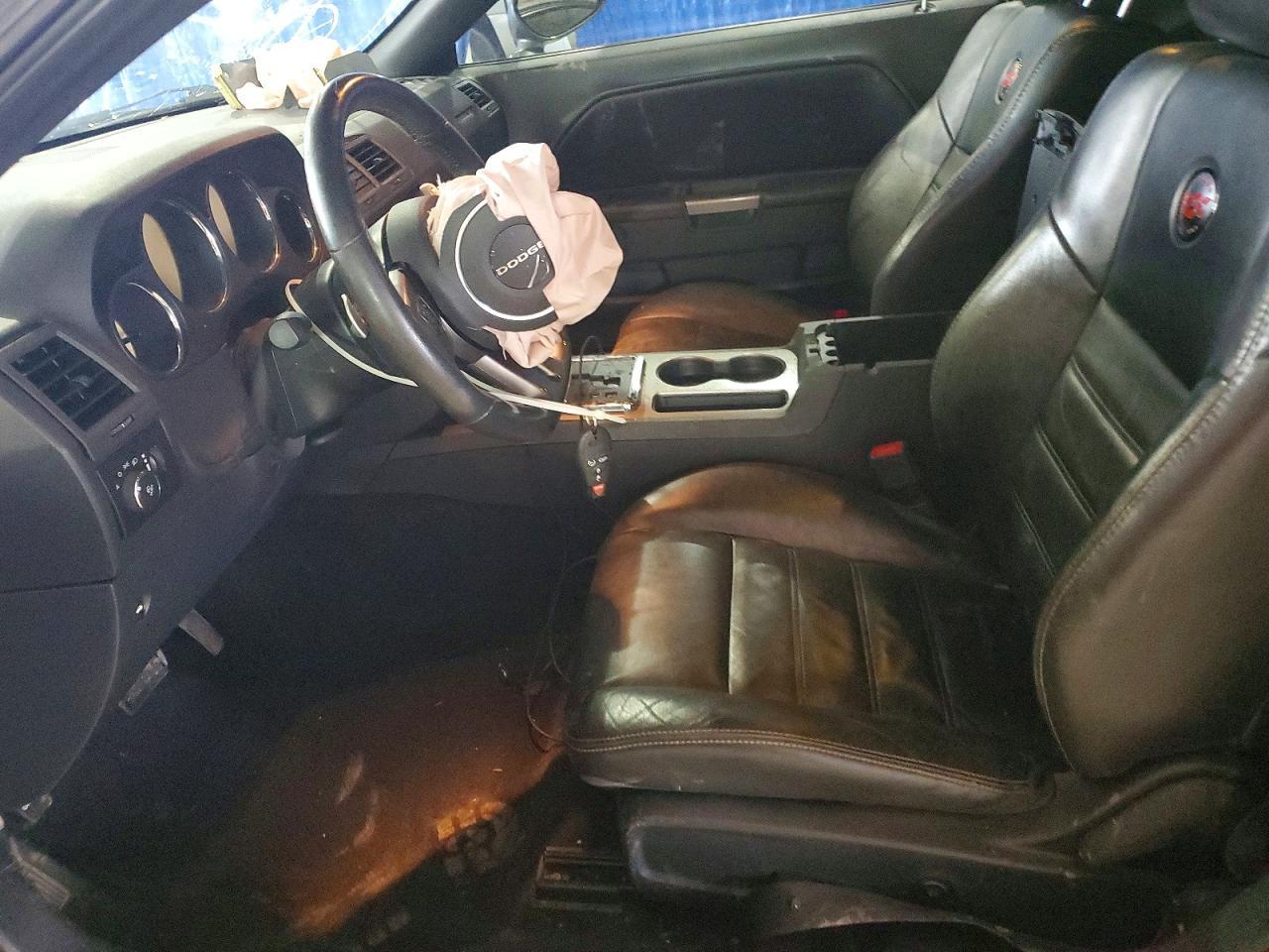 2014 Dodge Challenger sxt