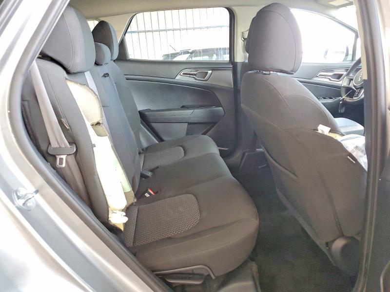 2025 KIA Sportage lx