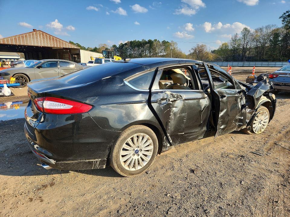 2015 Ford Fusion se Hybrid