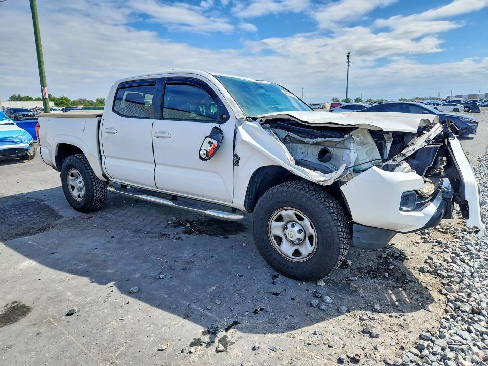 2019 Toyota Tacoma sr V6