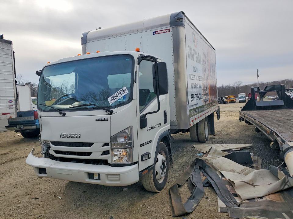 2020 Isuzu NPR HD BOX Truck