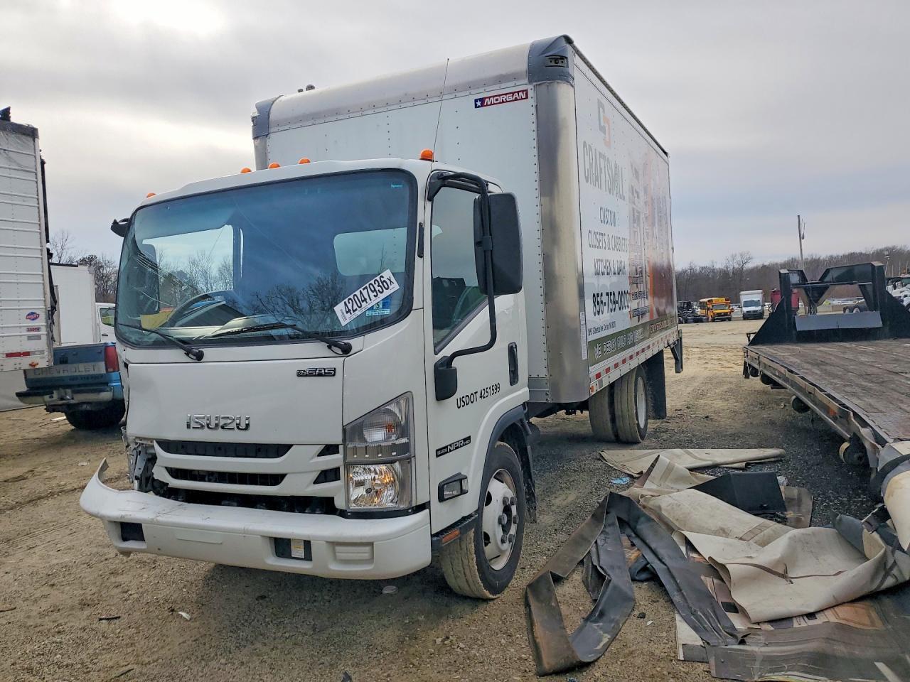 2020 Isuzu NPR HD BOX Truck