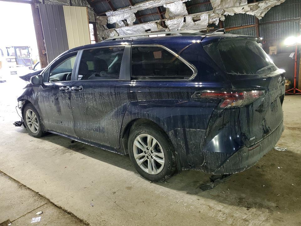 2024 Toyota Sienna xle 7-passenger