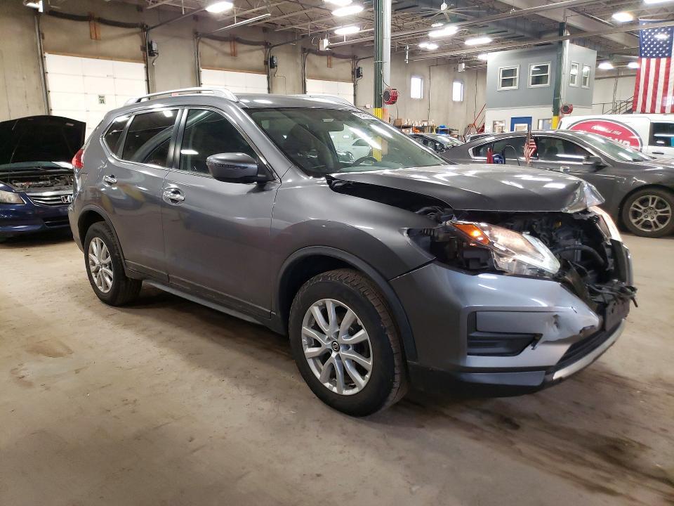 2018 Nissan Rogue sv