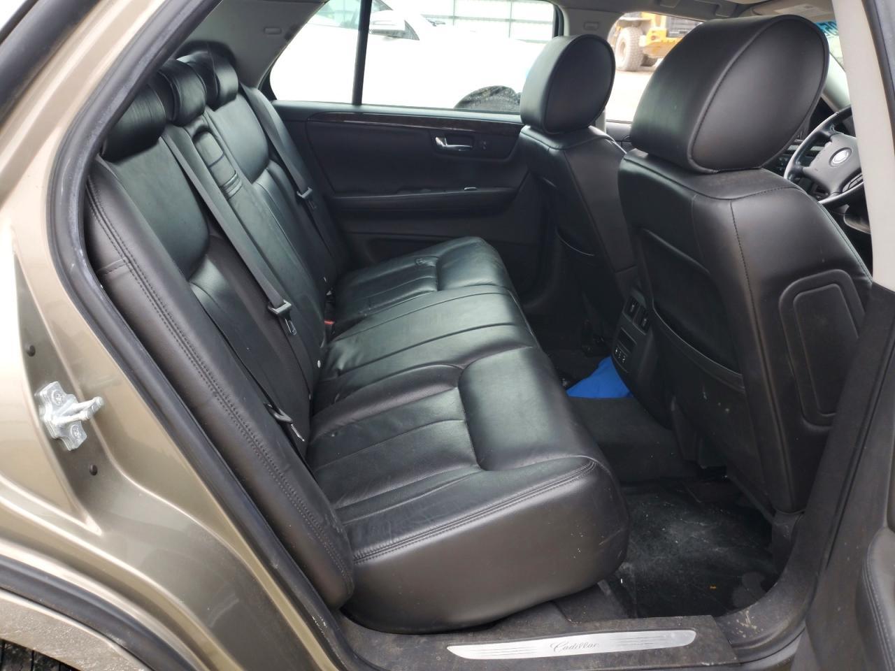 2010 Cadillac Dts Luxury Collection