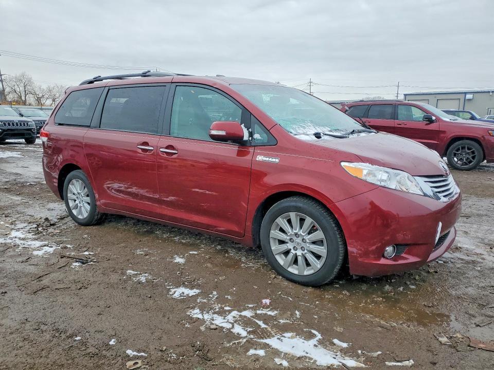 2013 Toyota Sienna Limited 7-passenger
