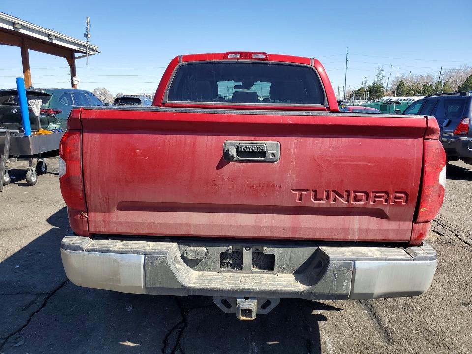 2018 Toyota Tundra SR5