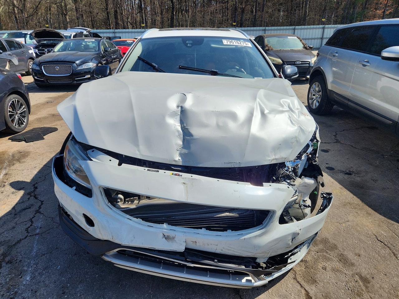 2017 Volvo V60 Cross Country Premier