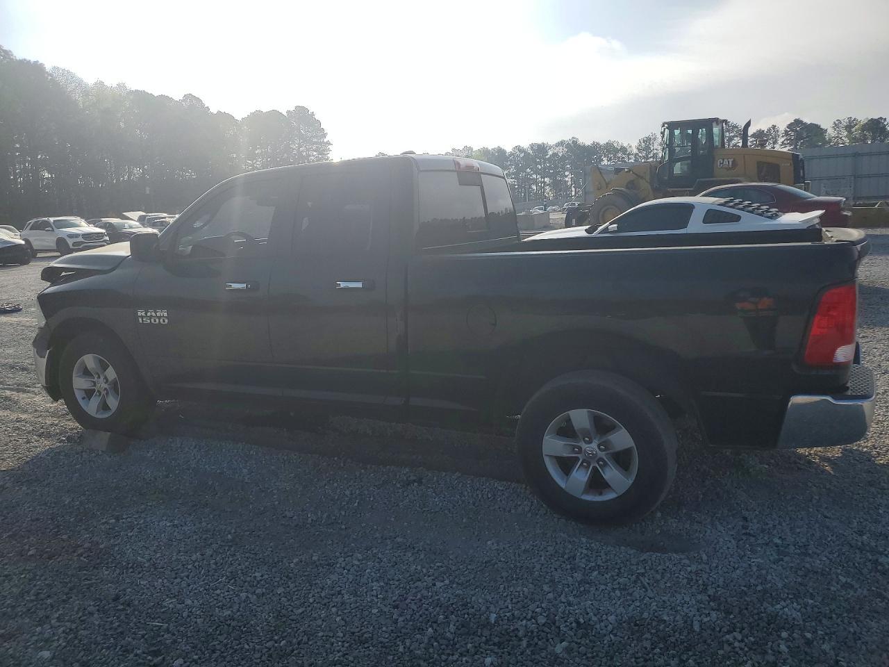 2017 Dodge RAM 1500 SLT