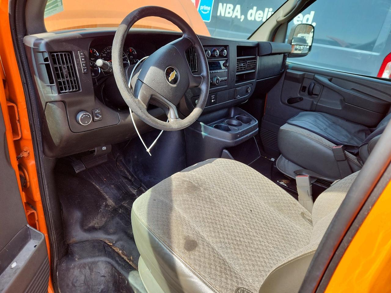 2015 Chev Express G3500