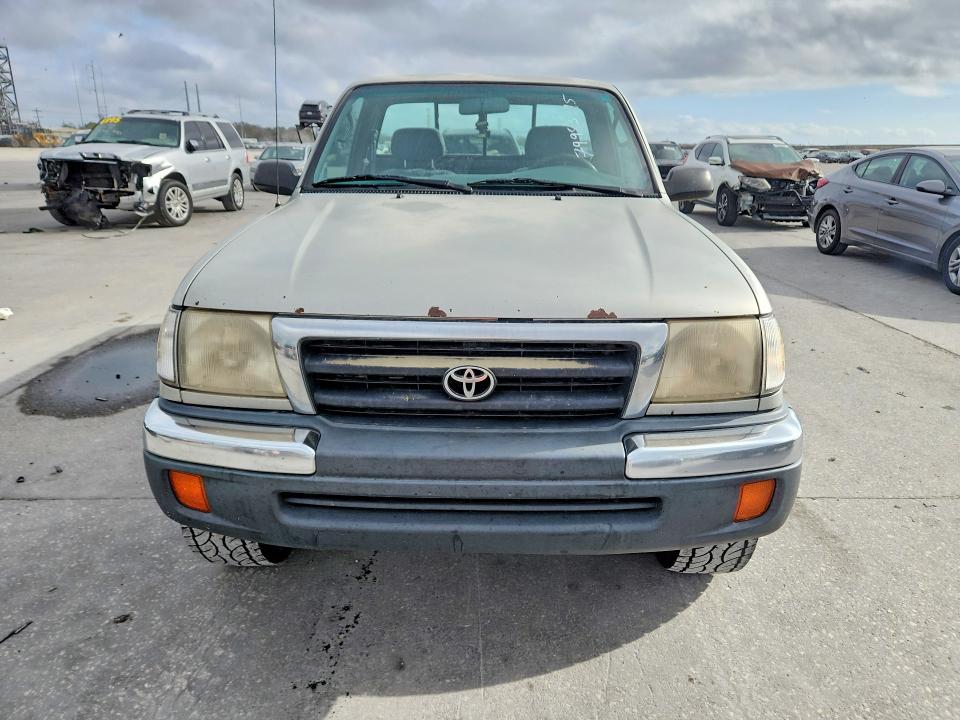 2000 Toyota Tacoma Prerunner