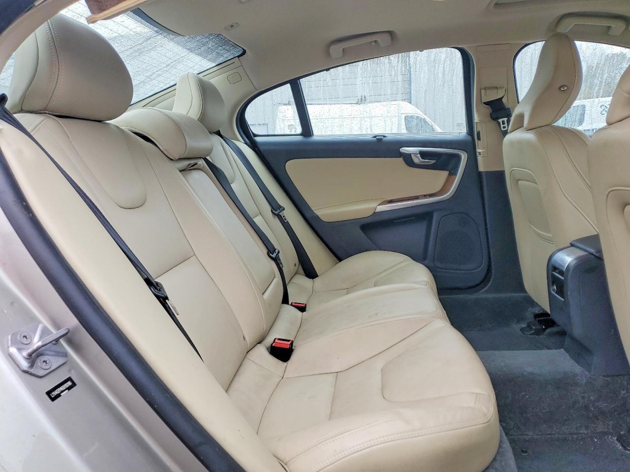 2016 Volvo S60 Platinum