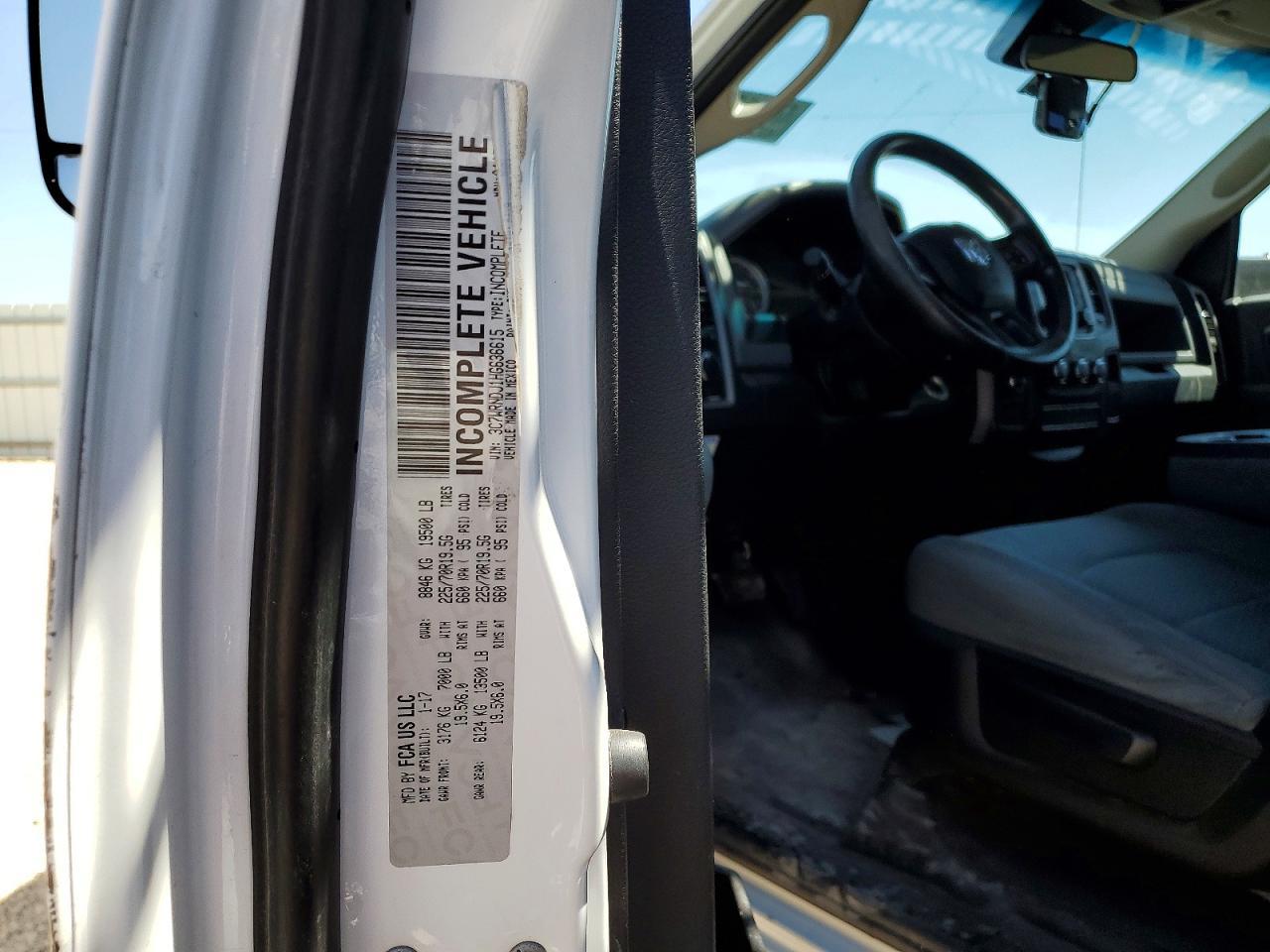 2017 Dodge RAM 5500 Flatbed Truck