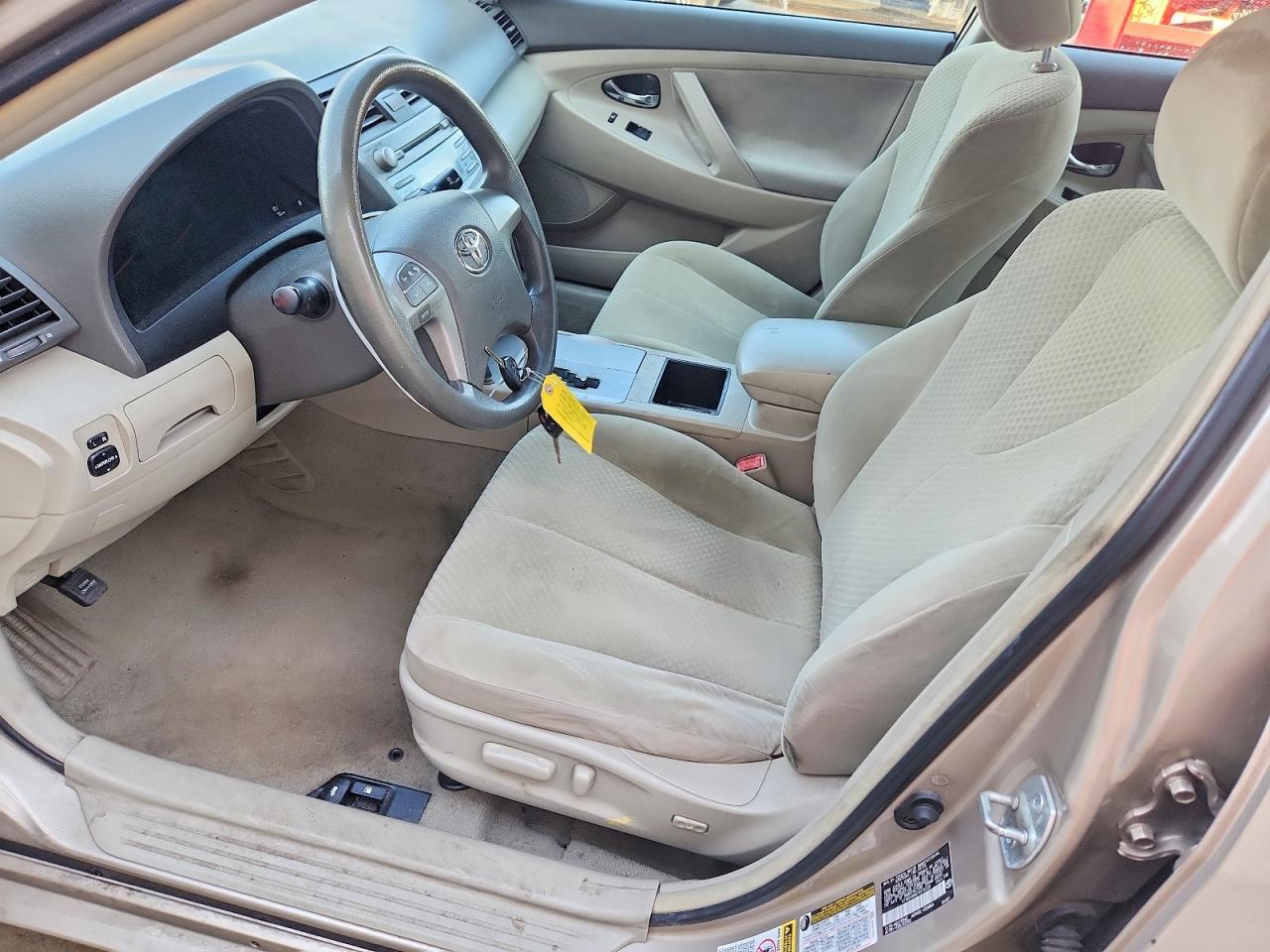 2007 Toyota Camry le