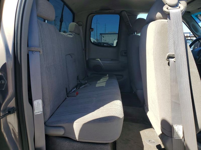 2000 Toyota Tundra SR5