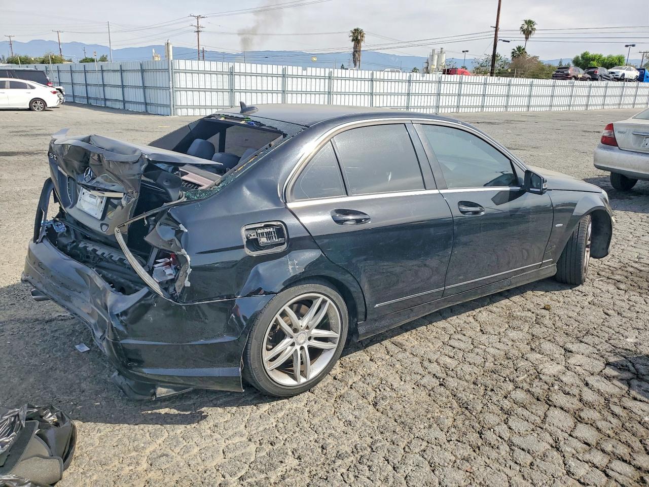 2014 Mercedes-Benz C 250