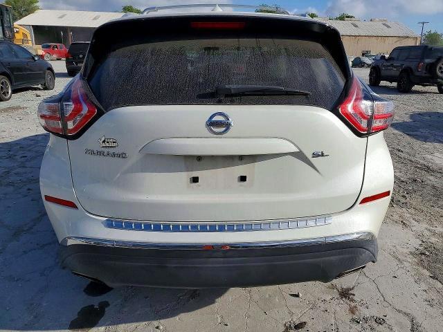 2015 Nissan Murano s