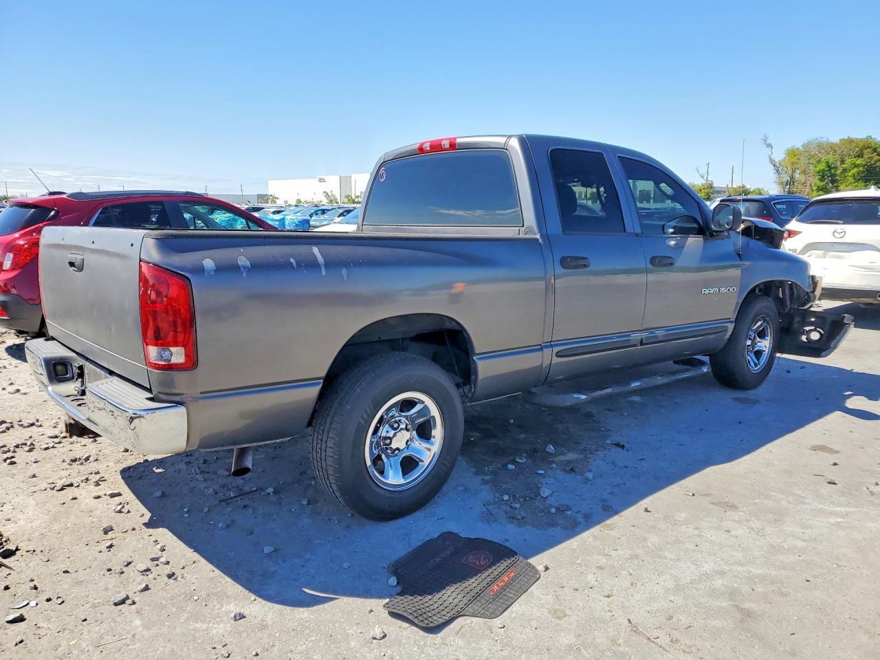 2004 Dodge RAM 1500 ST