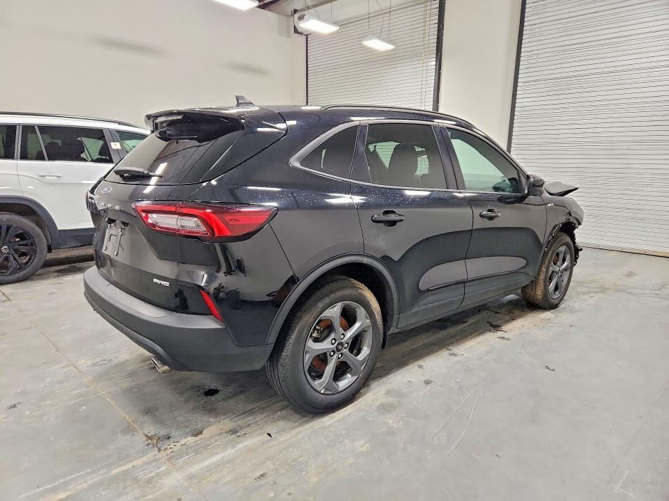 2025 Ford Escape st Line Select