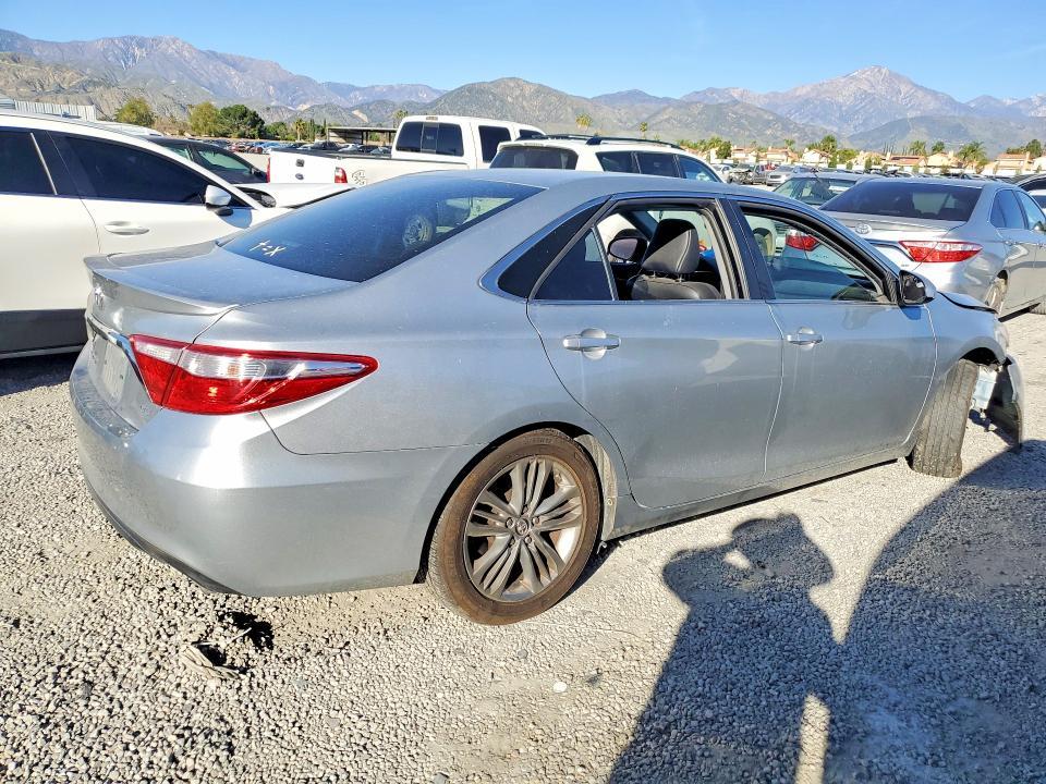 2017 Toyota Camry se