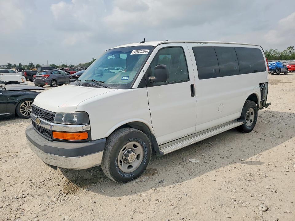 2015 Chevrolet Express G3500 lt