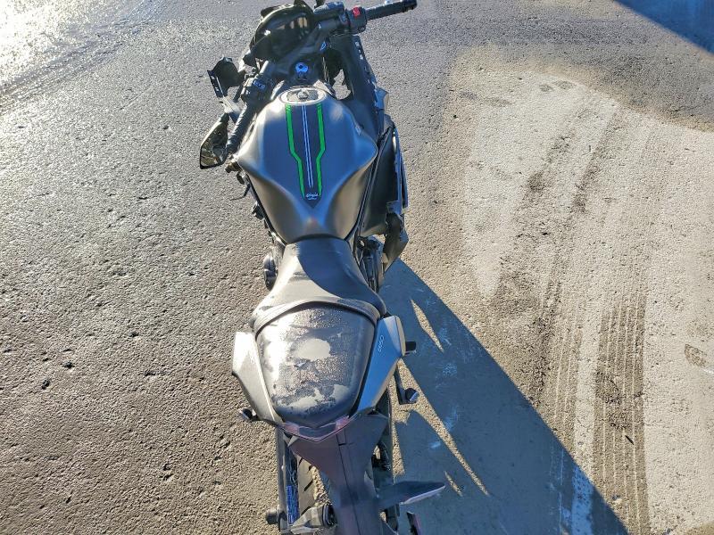 2024 Kawasaki EX650 R