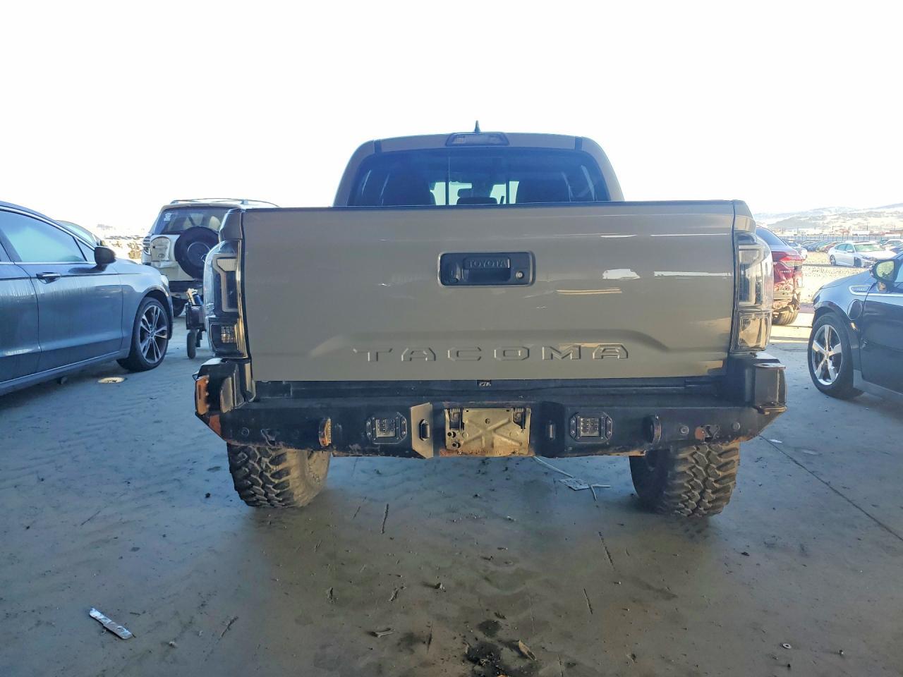 2018 Toyota Tacoma TRD OFF-Road