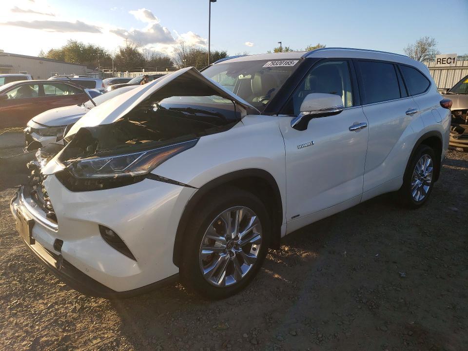 2021 Toyota Highlander Hybrid Limited