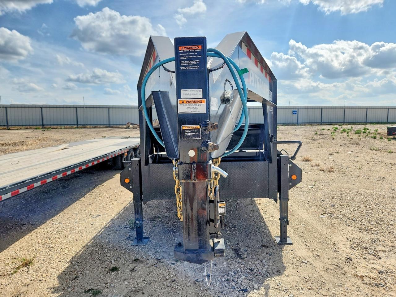 2026 PJ LQ302 Equipment Trailer