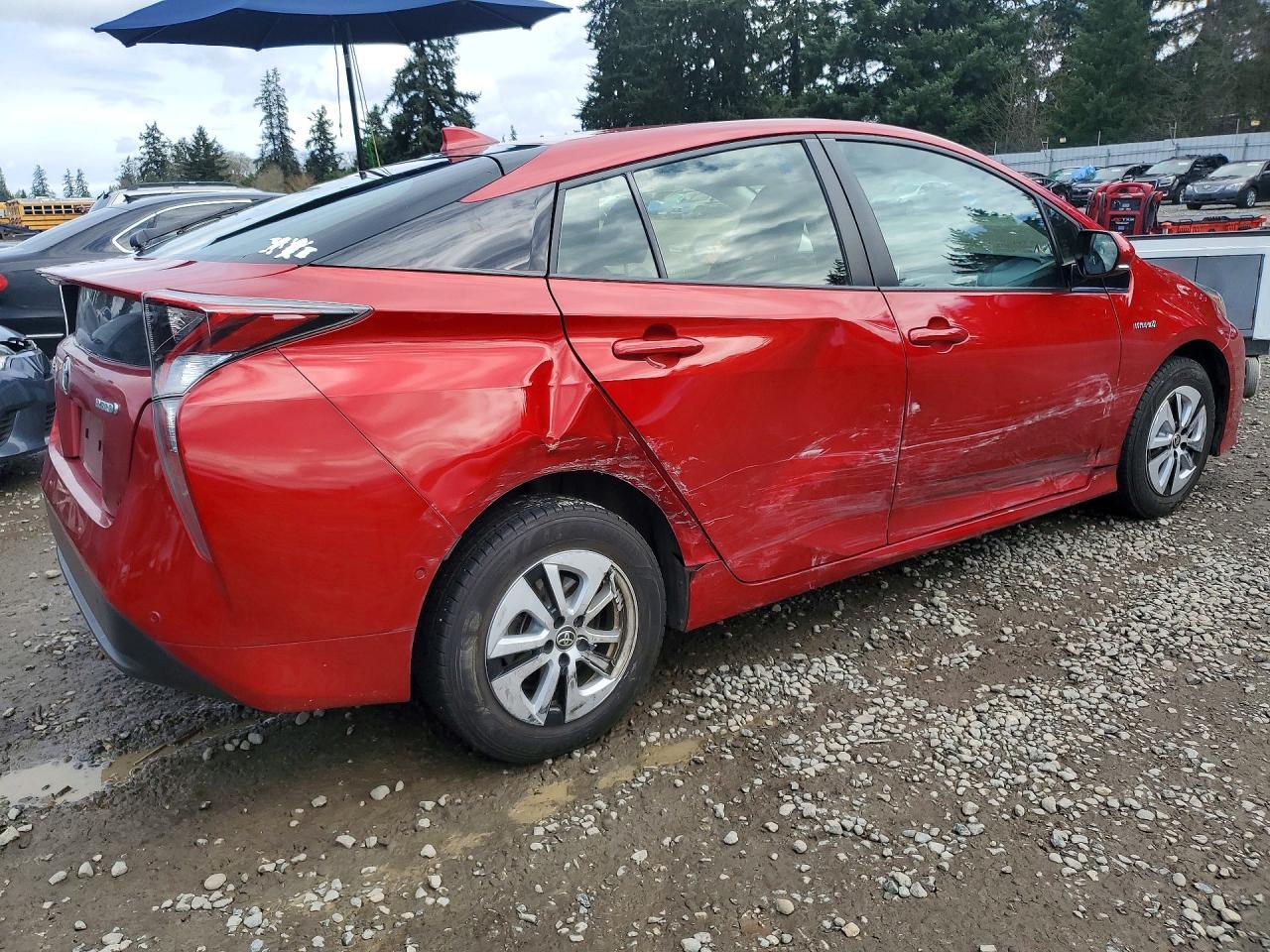 2018 Toyota Prius Three