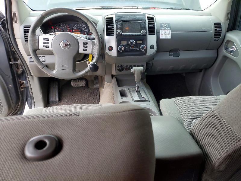 2015 Nissan Frontier s