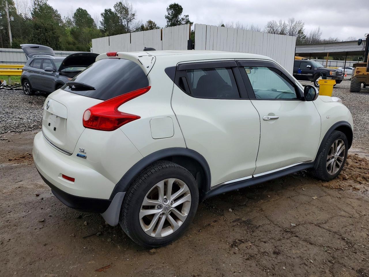 2012 Nissan Juke s