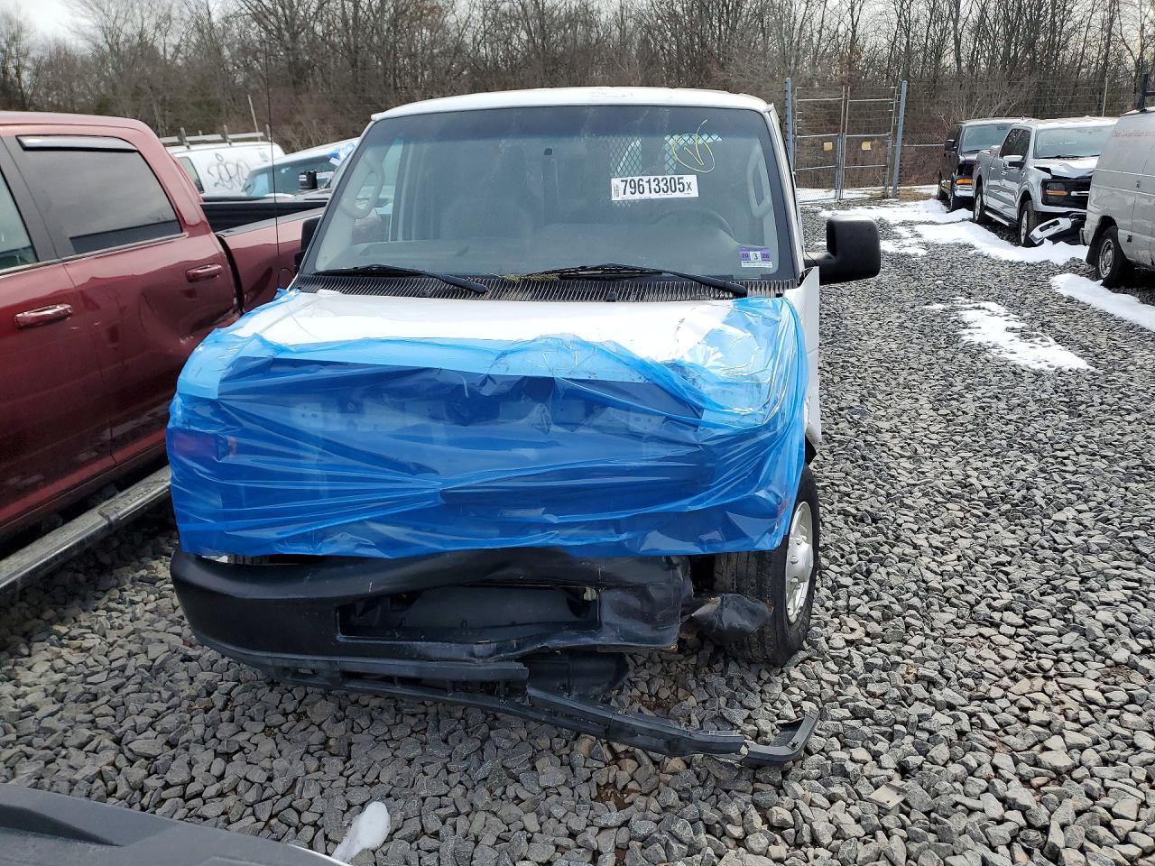 2011 Ford Econoline E250 van
