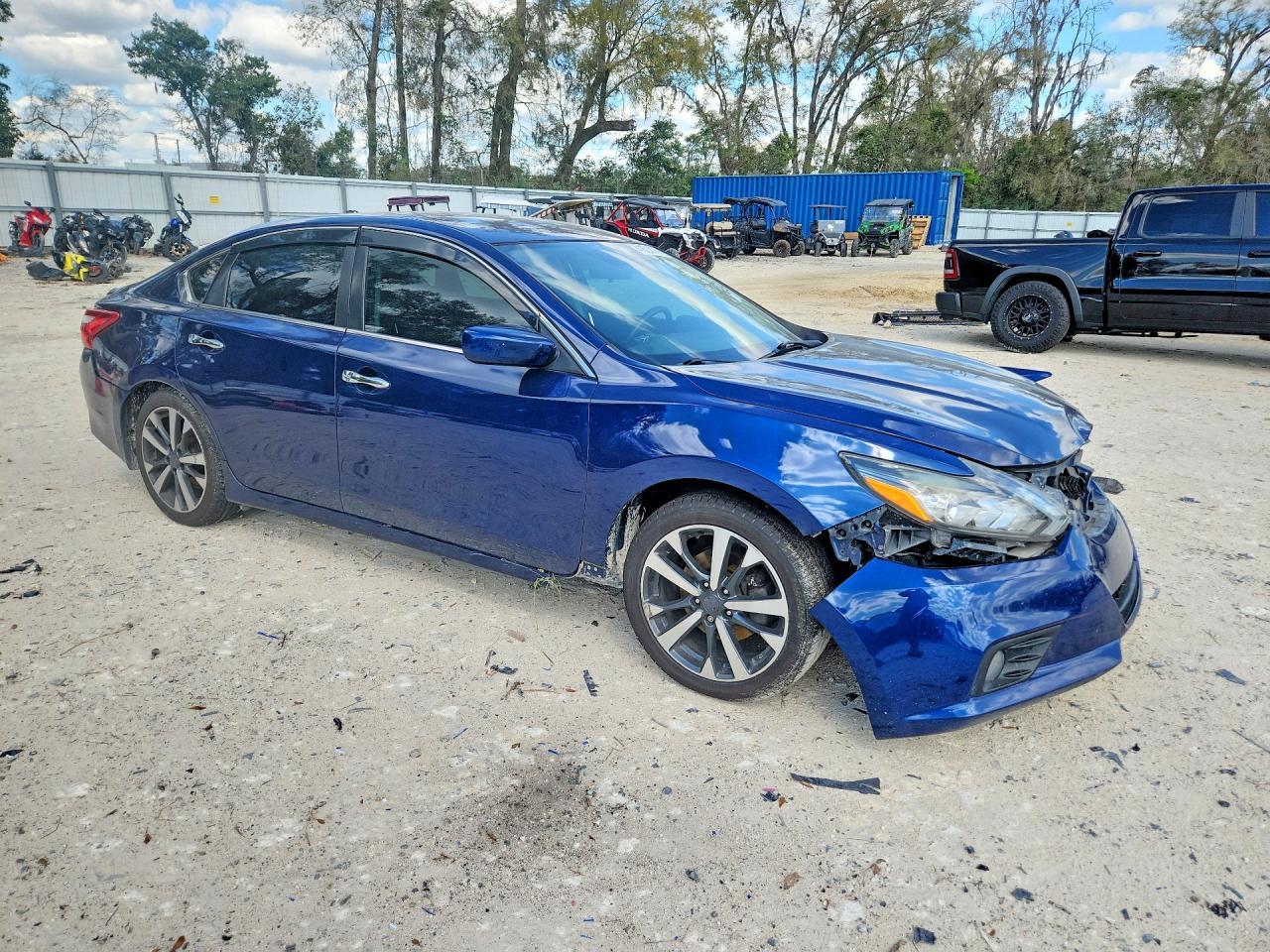 2016 Nissan Altima 2.5 sr