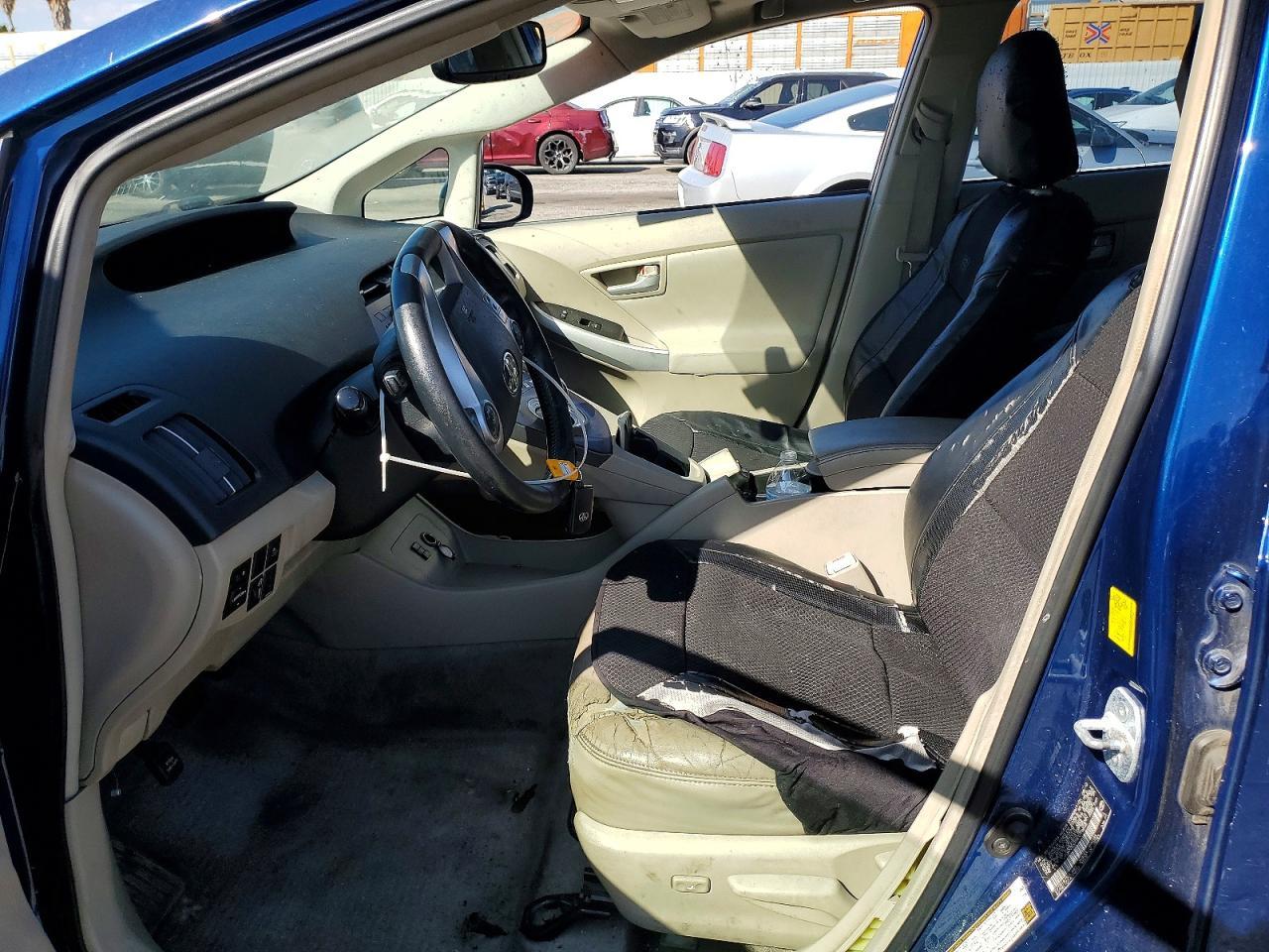 2010 Toyota Prius iv