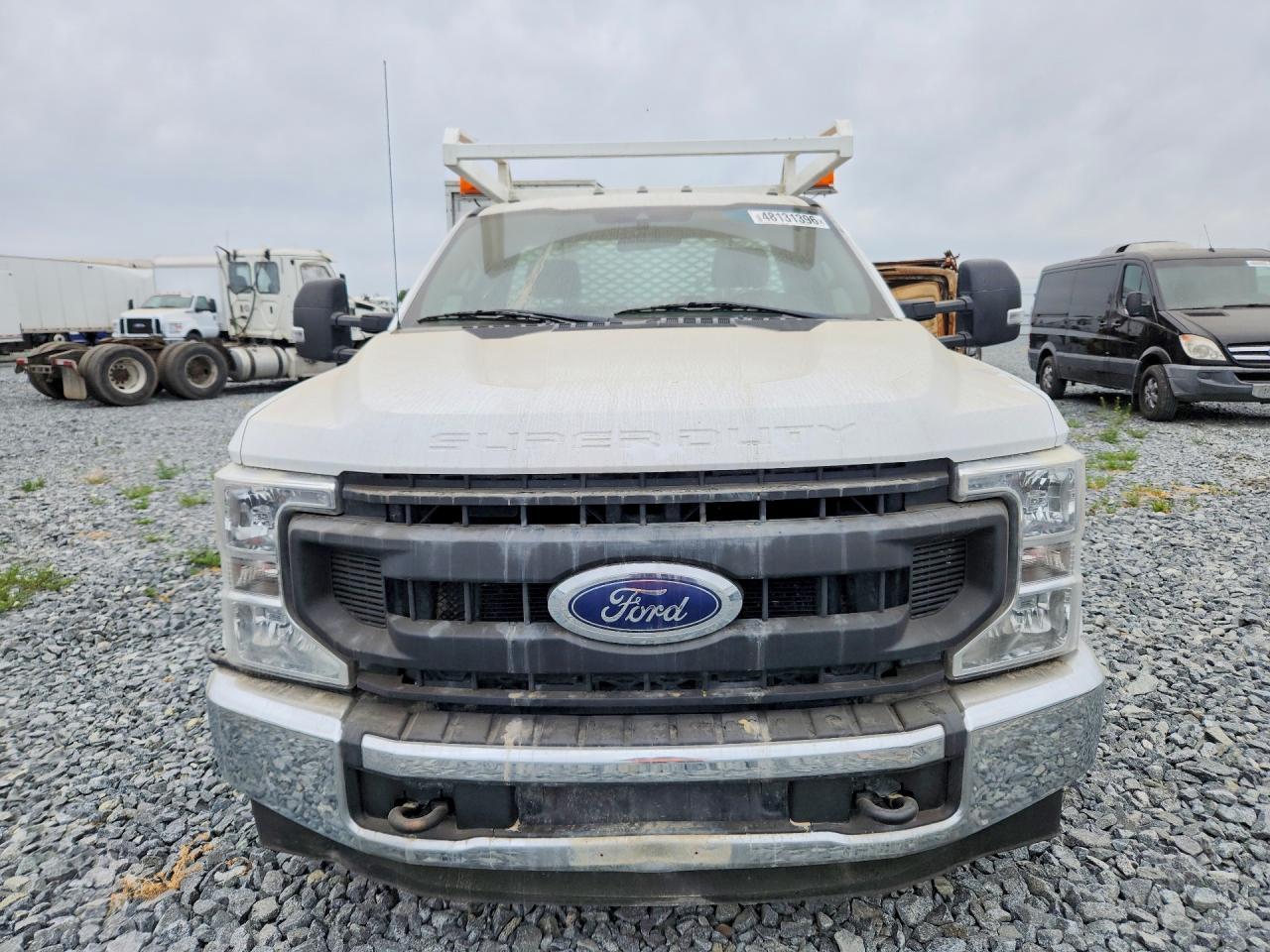 2020 Ford F350 Super Duty Flatbed Truck