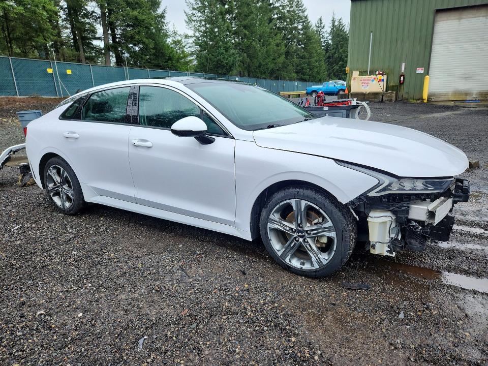 2022 KIA K5 ex