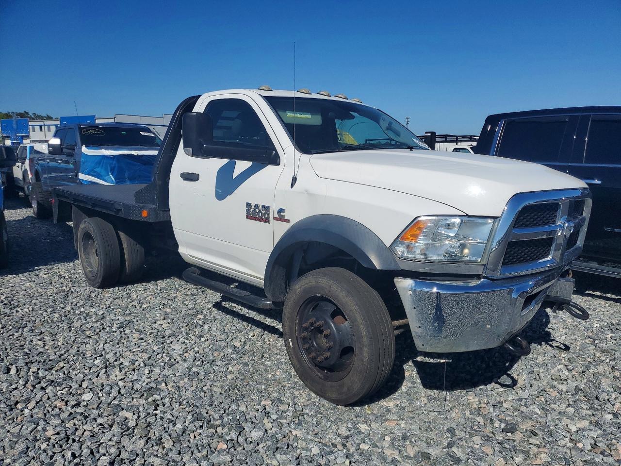 2017 Dodge RAM 5500 Flatbed Truck