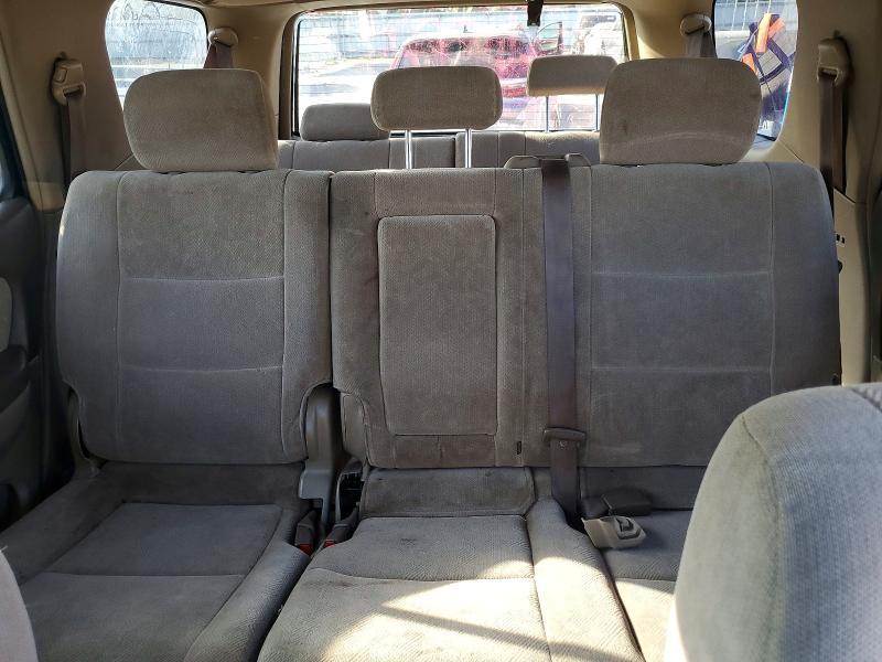 2004 Toyota Sequoia SR5