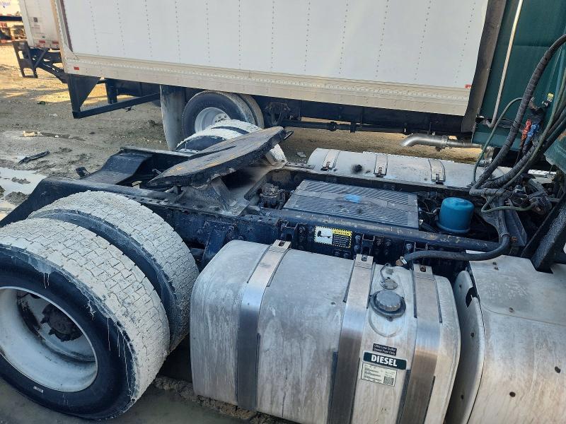 2015 Mack CXU612 Semi Truck