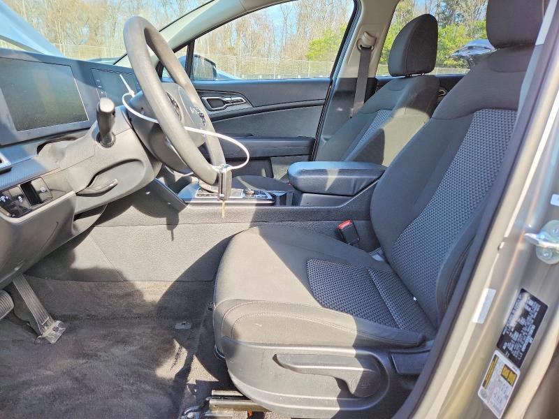 2025 KIA Sportage lx