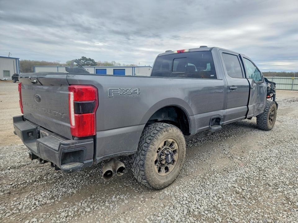 2024 Ford F350 Super Duty